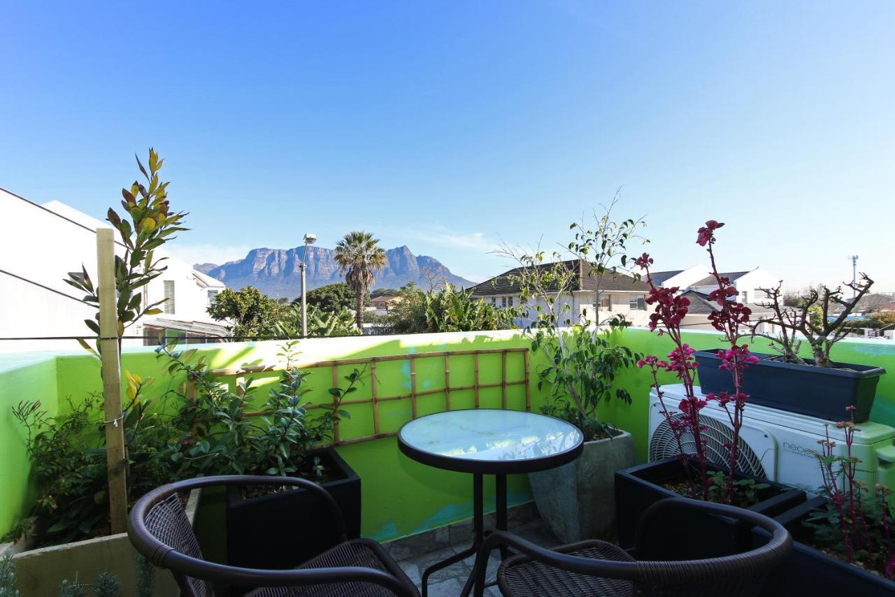 Camdene Guesthouse Cape Town Exterior photo