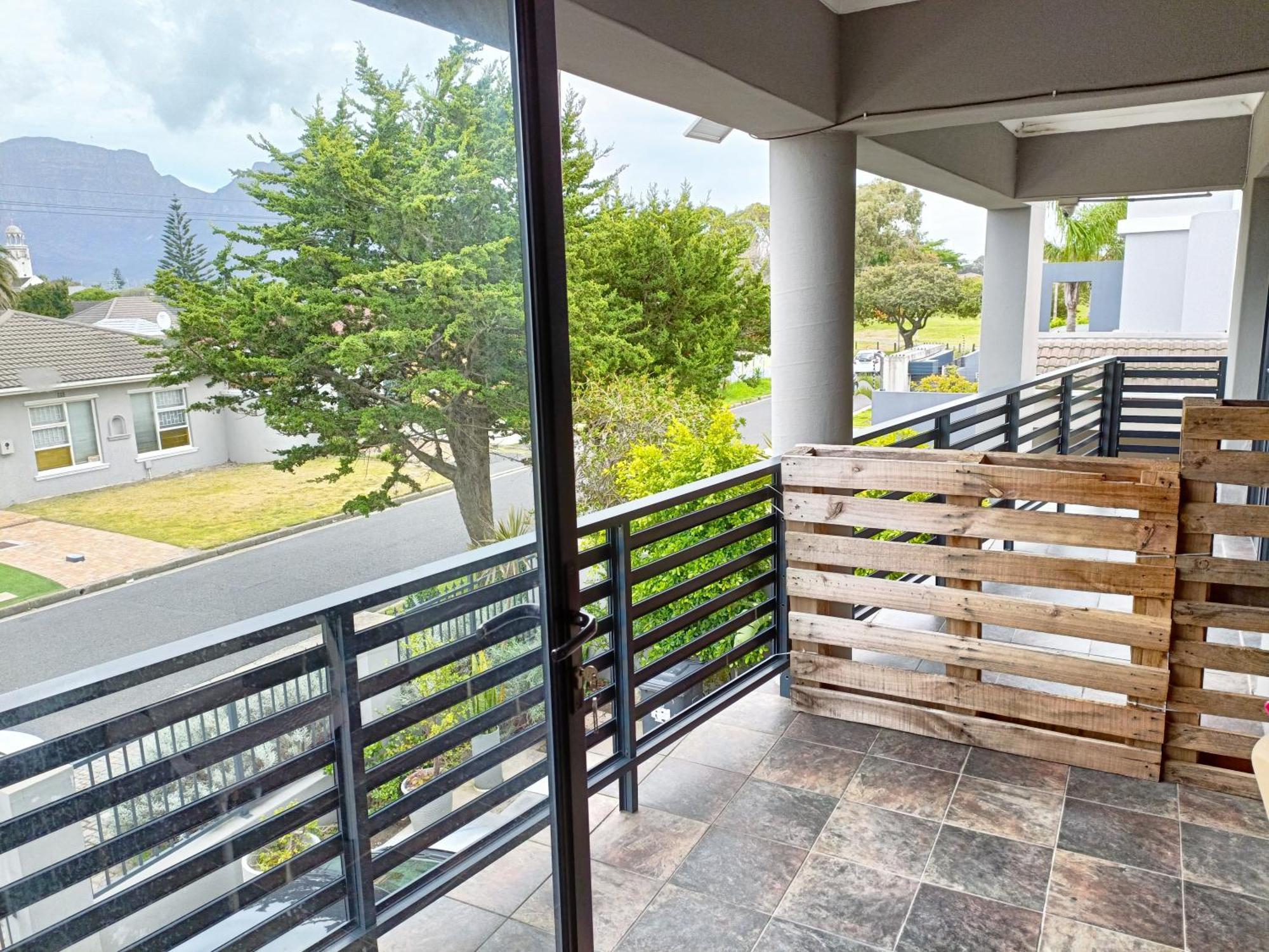 Camdene Guesthouse Cape Town Exterior photo